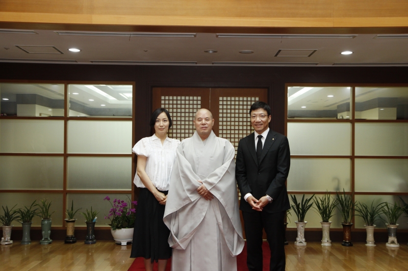 2011.07.14_동아일보 김재호사장예방